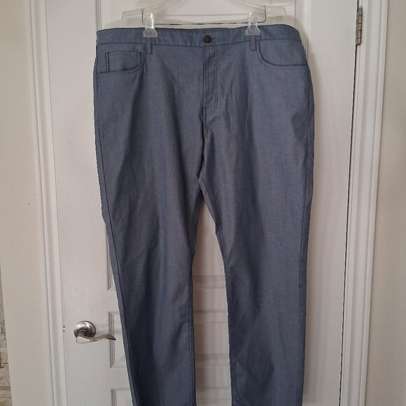 Tommy Hilfiger Stretch Chino Pants Men's 42x32 Cotton Comfort - Picture 1 of 4